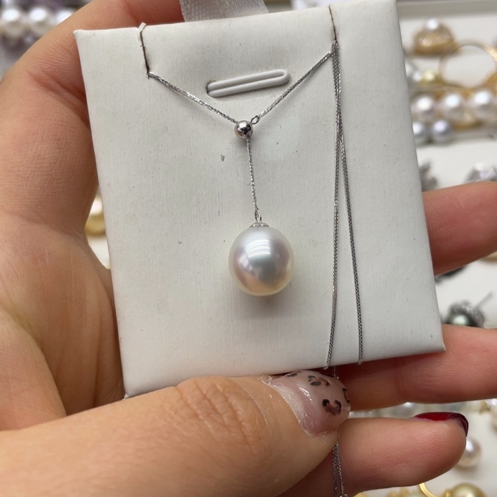 海水珍珠项链18K金镶嵌