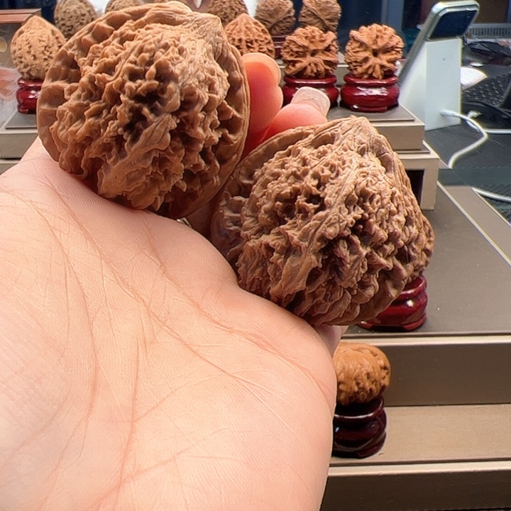 把件文玩核桃42 满天星 g-031