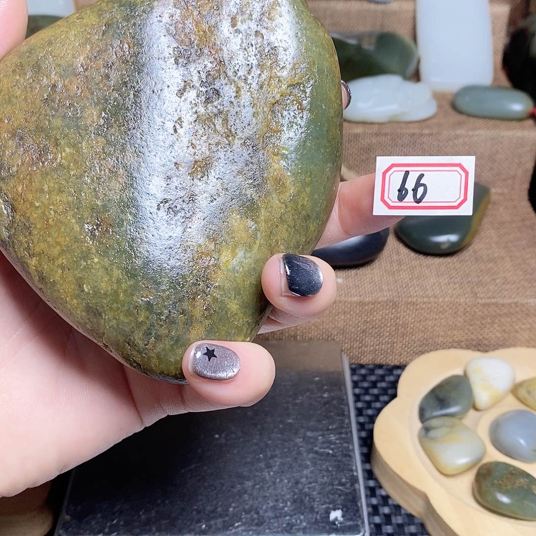 未镶嵌和田玉挂件66