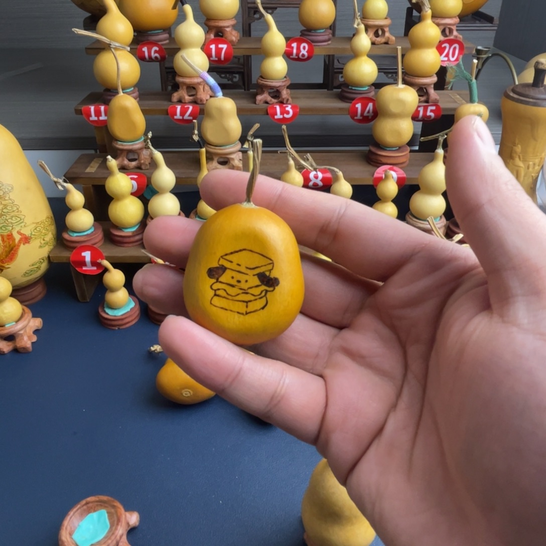 Q***ㅤ大叶紫檀（黑酸枝木类）