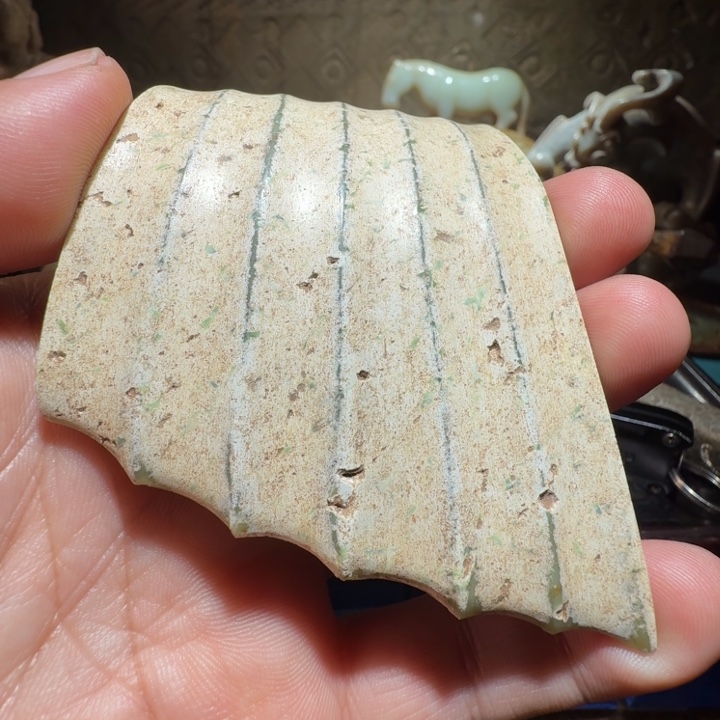 飞***哥和田玉（糖玉）未镶嵌颈饰