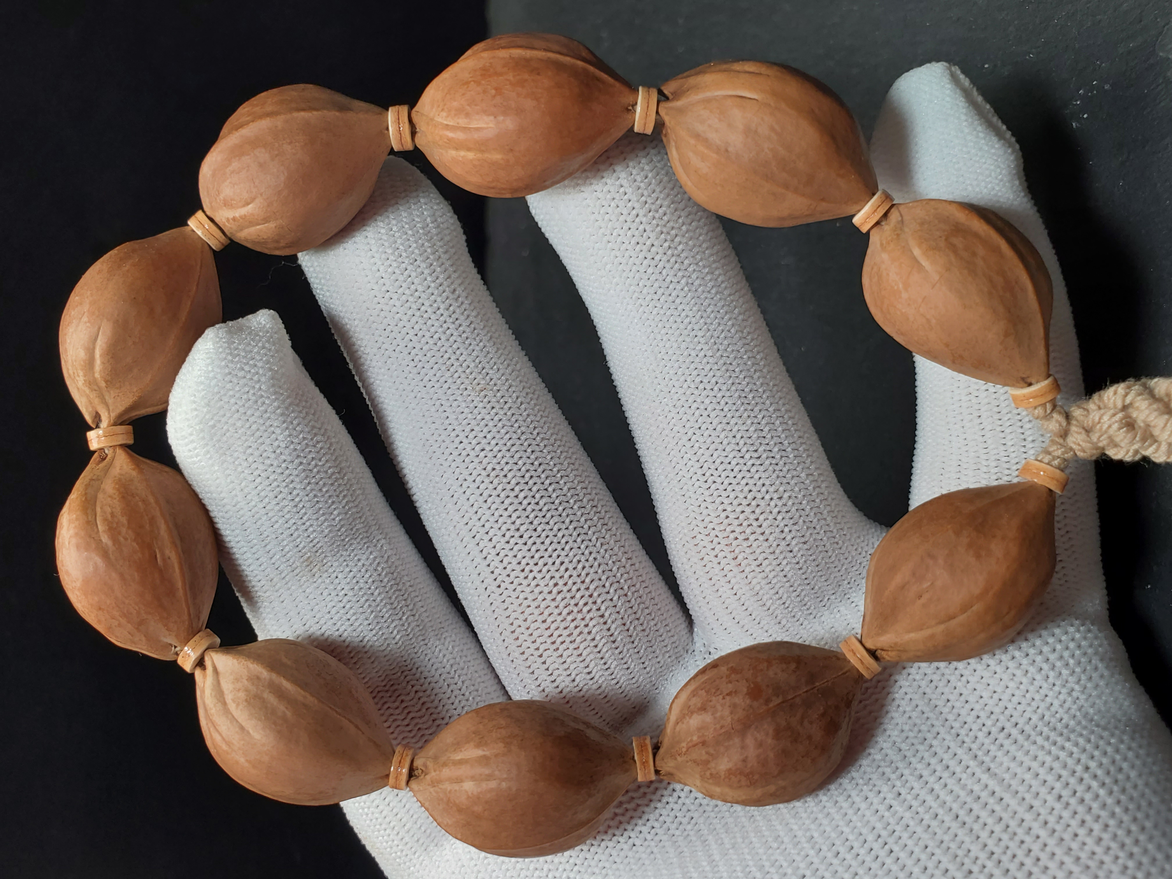 广东梅林铁核1.8＊2.7 三花库存老料10颗！皮色非常红，不烂花。