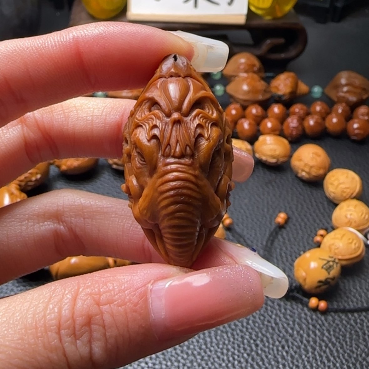 【闪购商品】橄榄核手串象神单籽