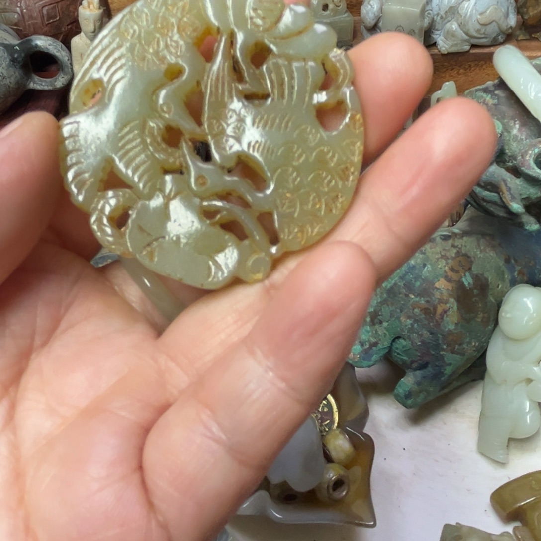 和田玉（糖玉）未镶嵌挂件