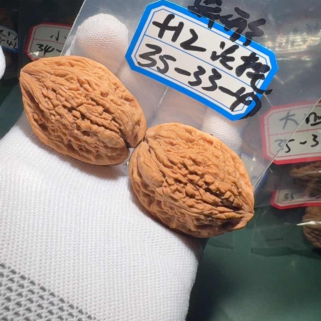 文玩核桃把件7号拉丝潜艇