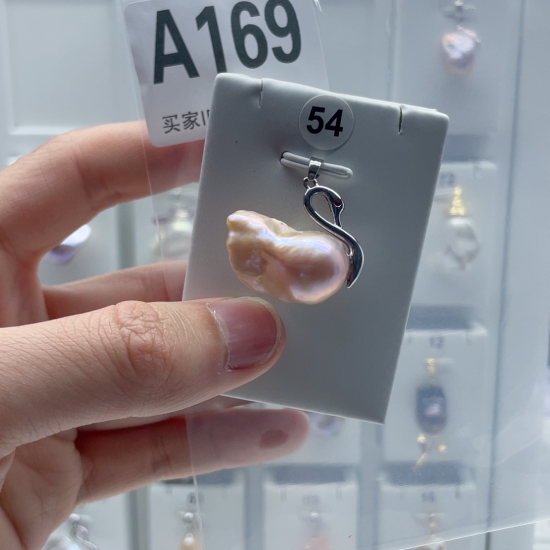 淡水珍珠合金颈饰