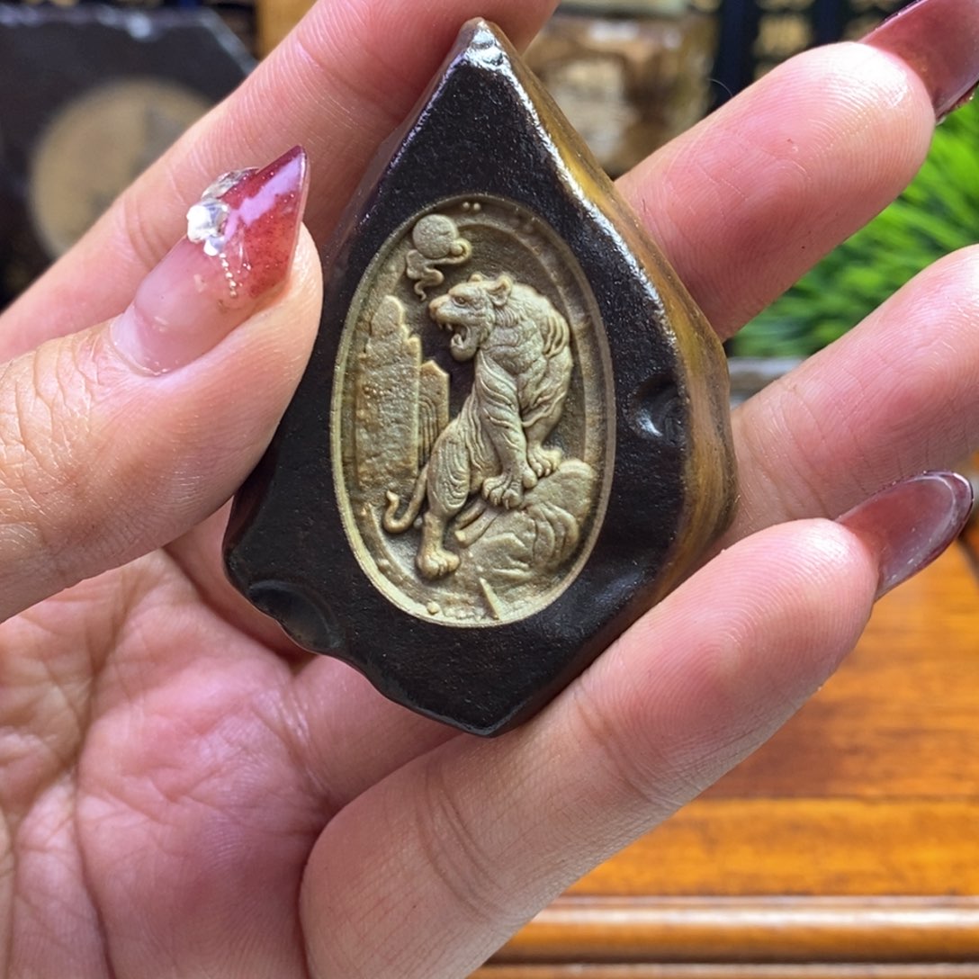 戈壁石2488624456688655585