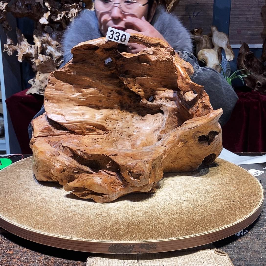 礼***330。红杉根随行根艺