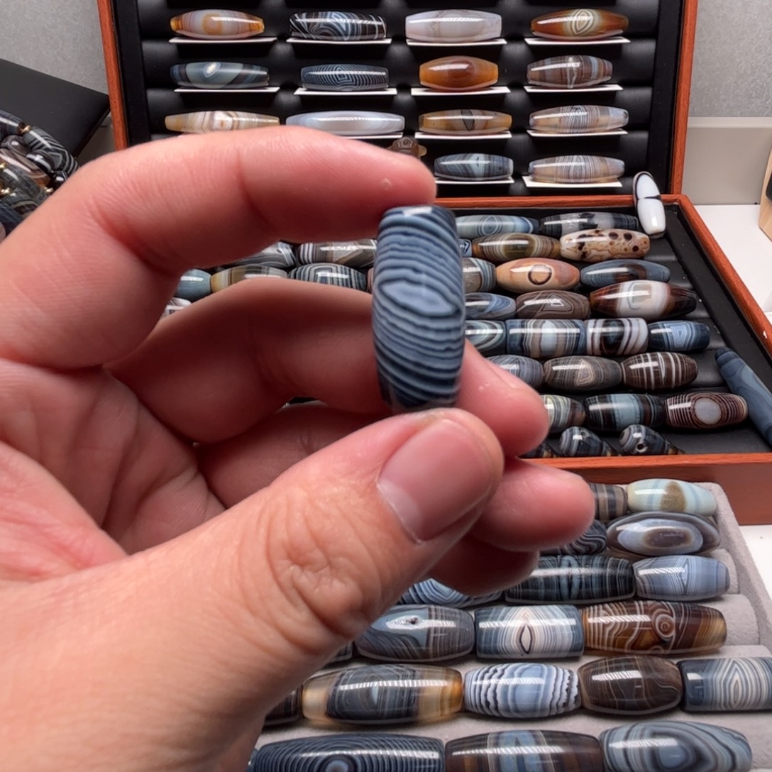 玛瑙/玉髓合金颈饰