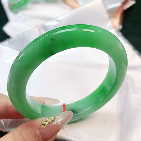 未镶嵌手镯翡翠1783