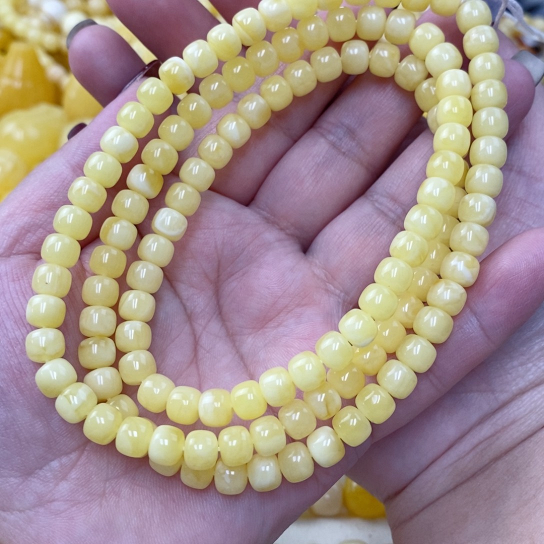 琥珀未镶嵌珠宝奇石尺寸7.6 mm