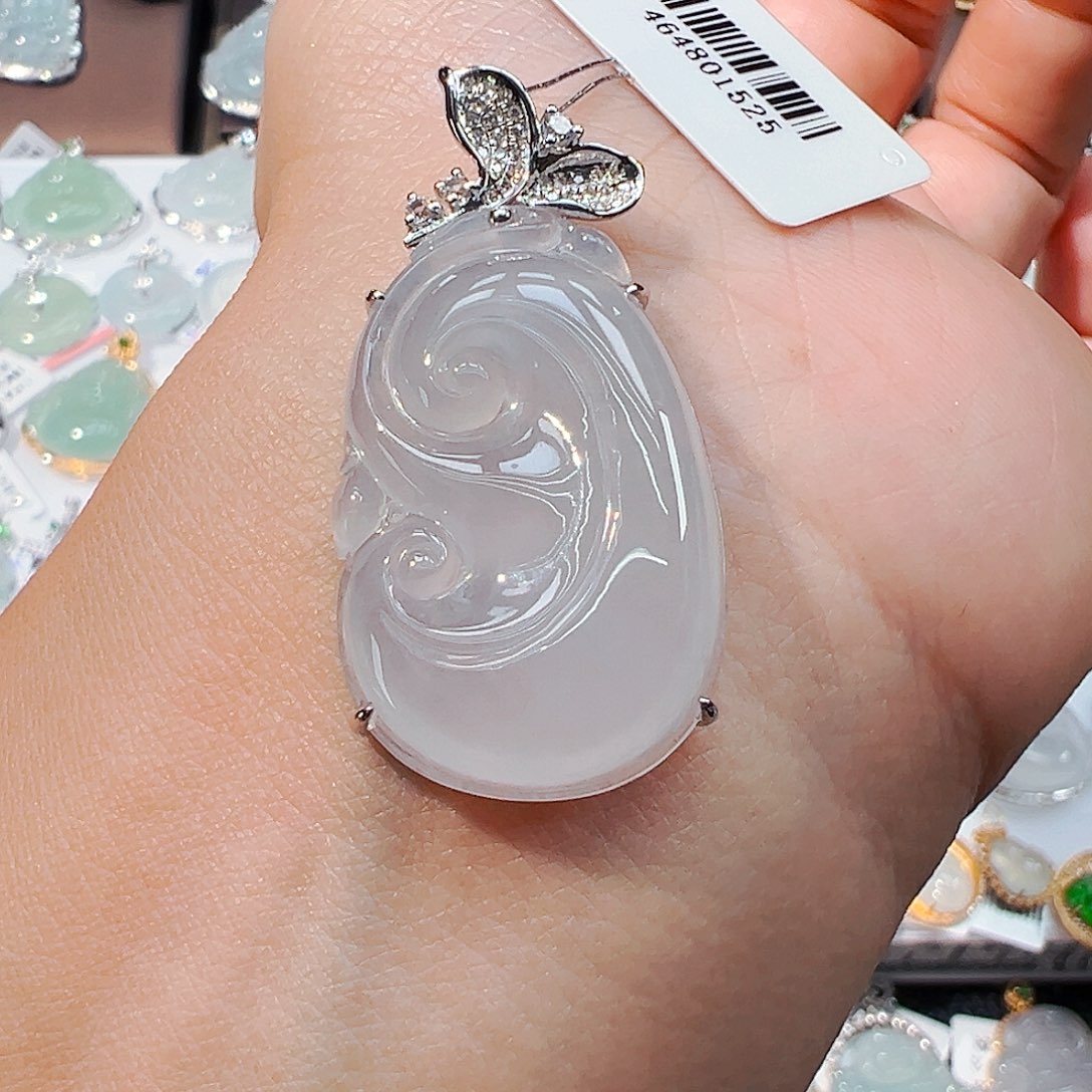 吊坠(不含链)18K金镶嵌翡翠如意