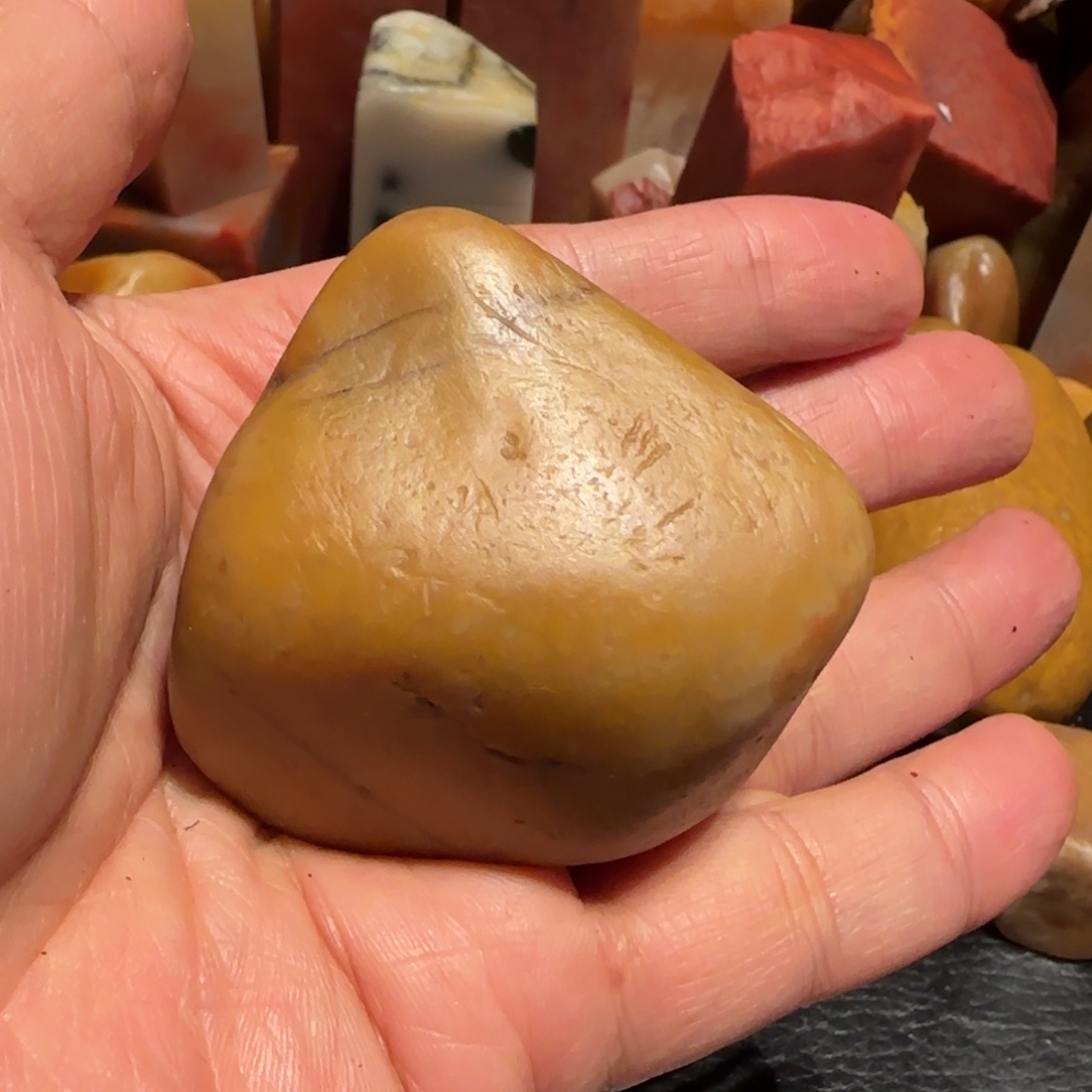 老挝石田黄原石，