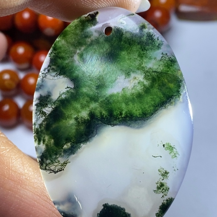 玛瑙/玉髓颈饰未镶嵌