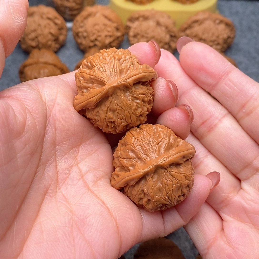 文玩核桃把件精品特价红皮宫灯39全品