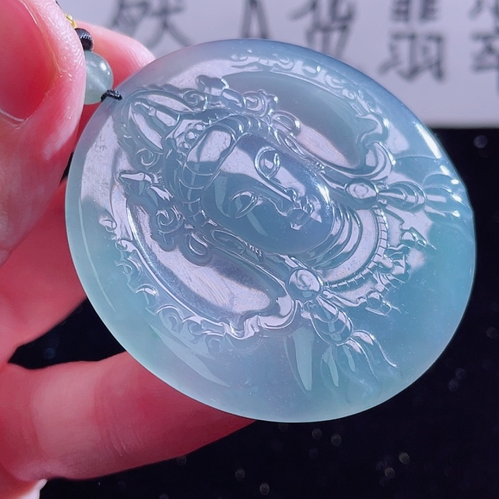 翡翠颈饰未镶嵌999999999