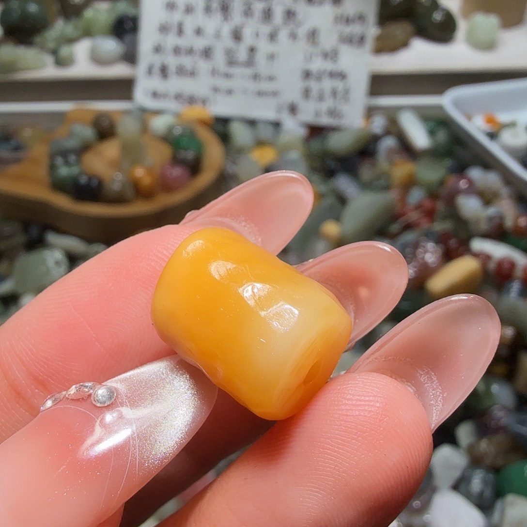 和田玉未镶嵌珠宝奇石