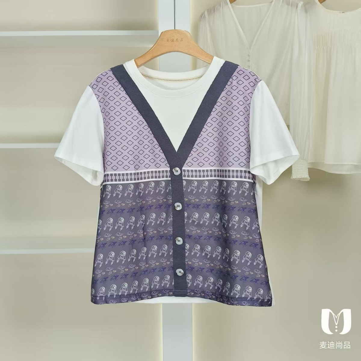 麦迪尚品【虫】5071195 设计感拼色T恤夏季女装新款品牌折扣