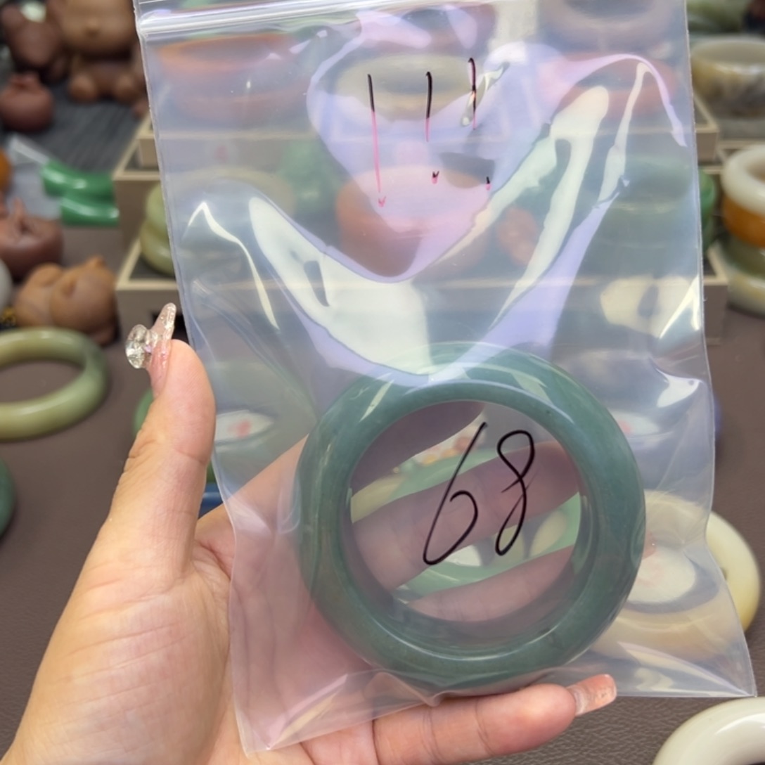 未镶嵌手镯石英岩玉！***！