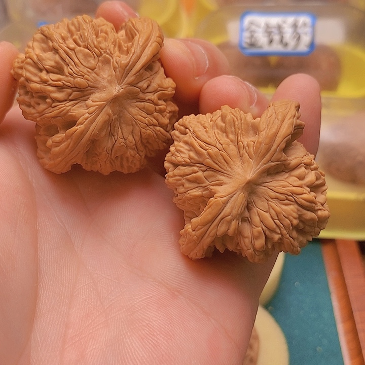 文玩核桃把件用****146全品粗筋狮虎兽