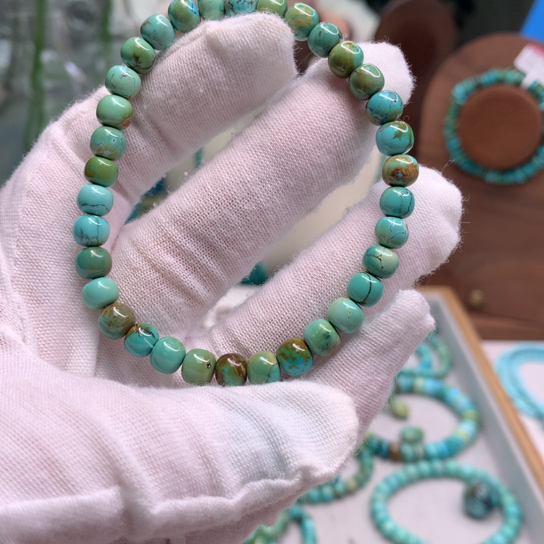 绿松石未镶嵌饰品