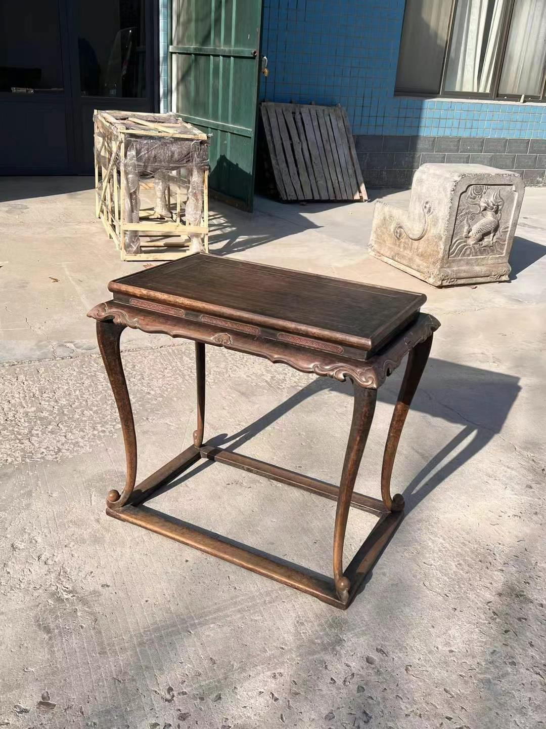 楠木香桌（不包邮）