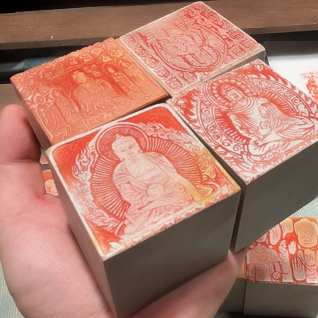 云***。印石昌化石佛造像4个