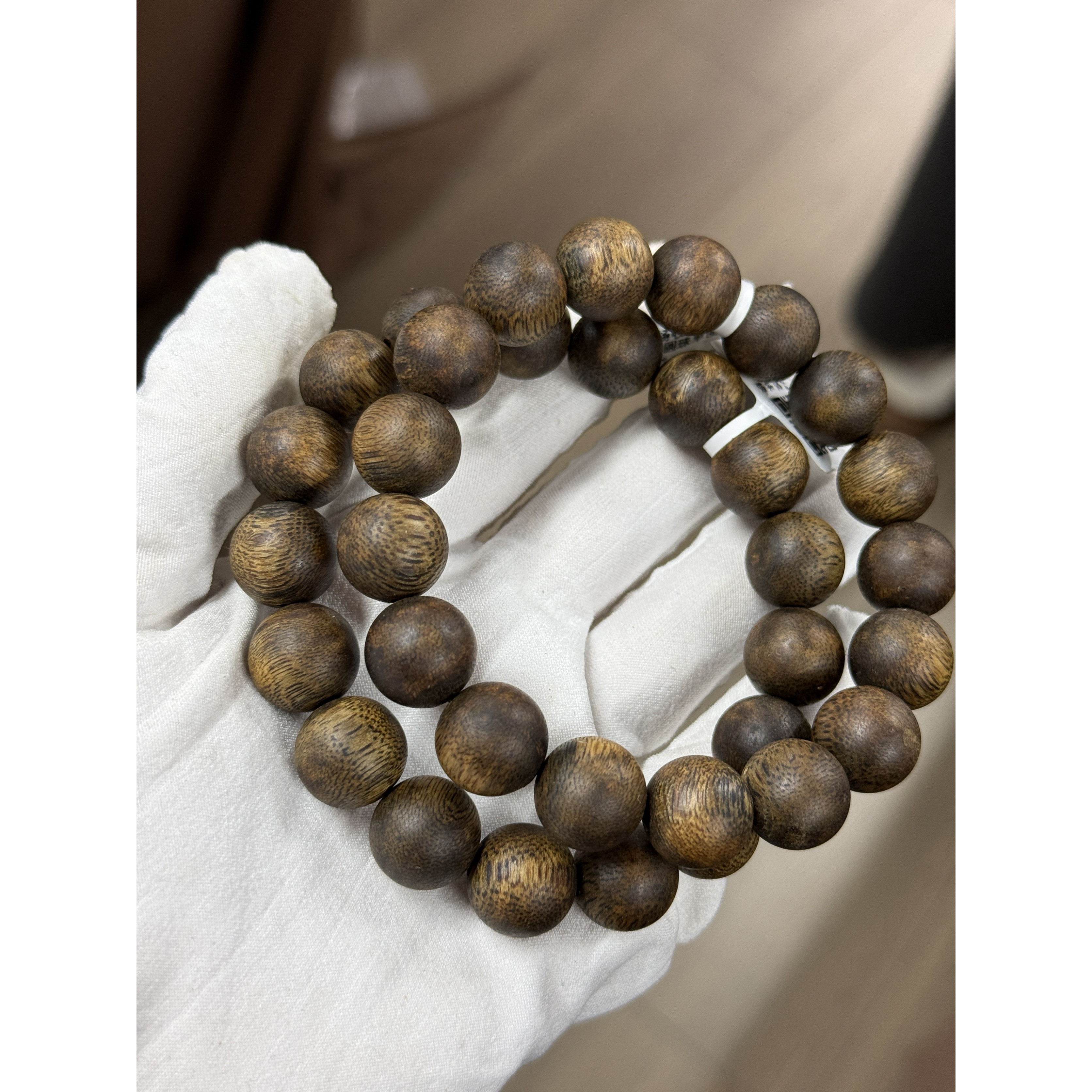 沉香老杨收藏级（命根子）1.3圆珠单圈多样性发一条