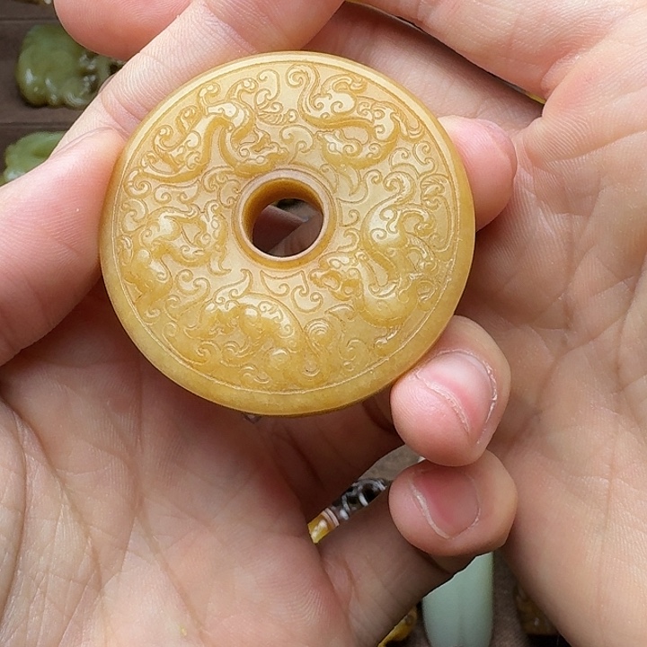 和田玉挂件未镶嵌