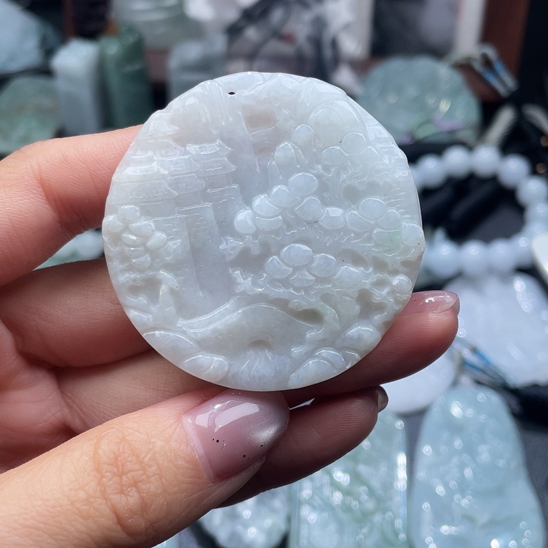 翡翠未镶嵌颈饰翡翠