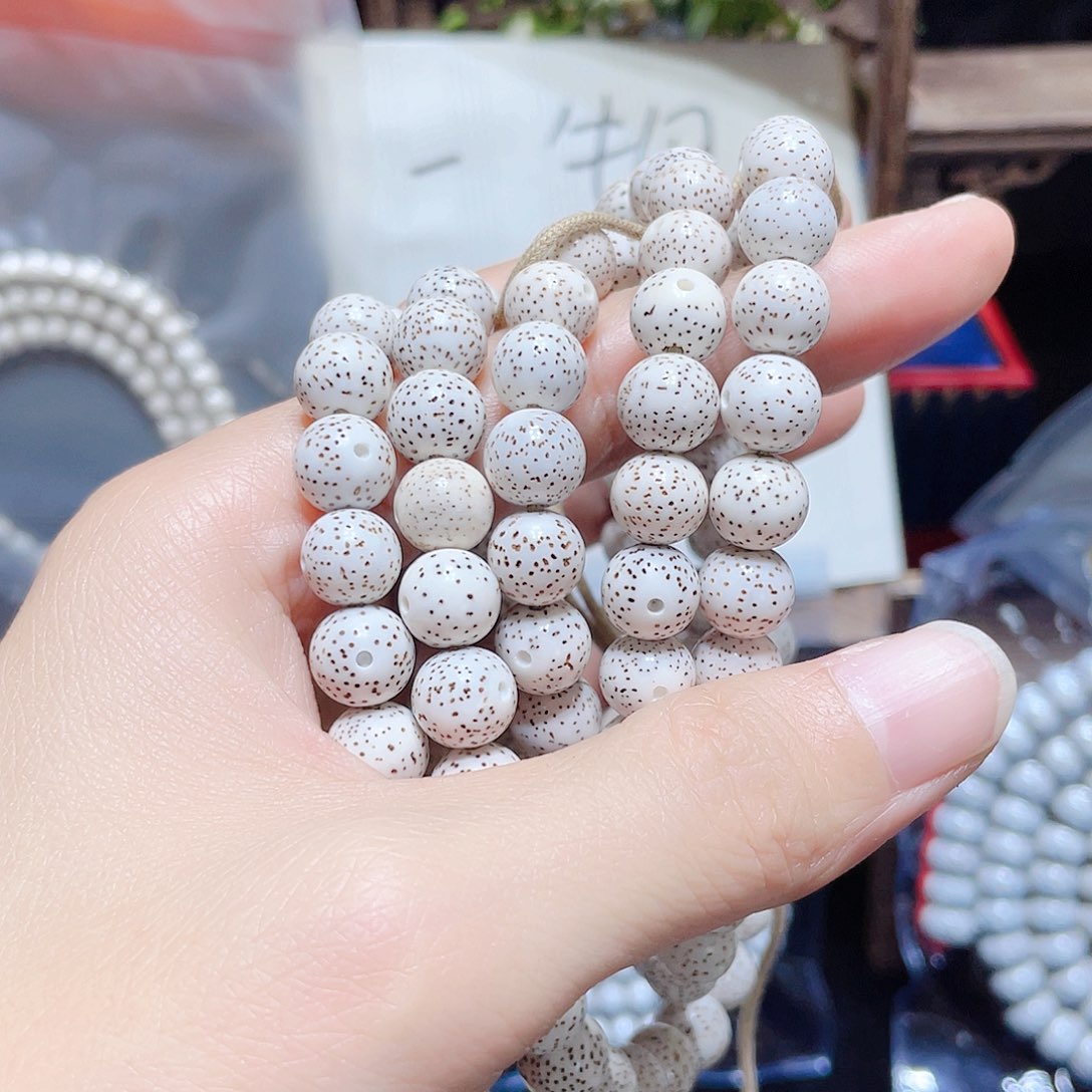 W***L吊坠星月菩提星月不退不换