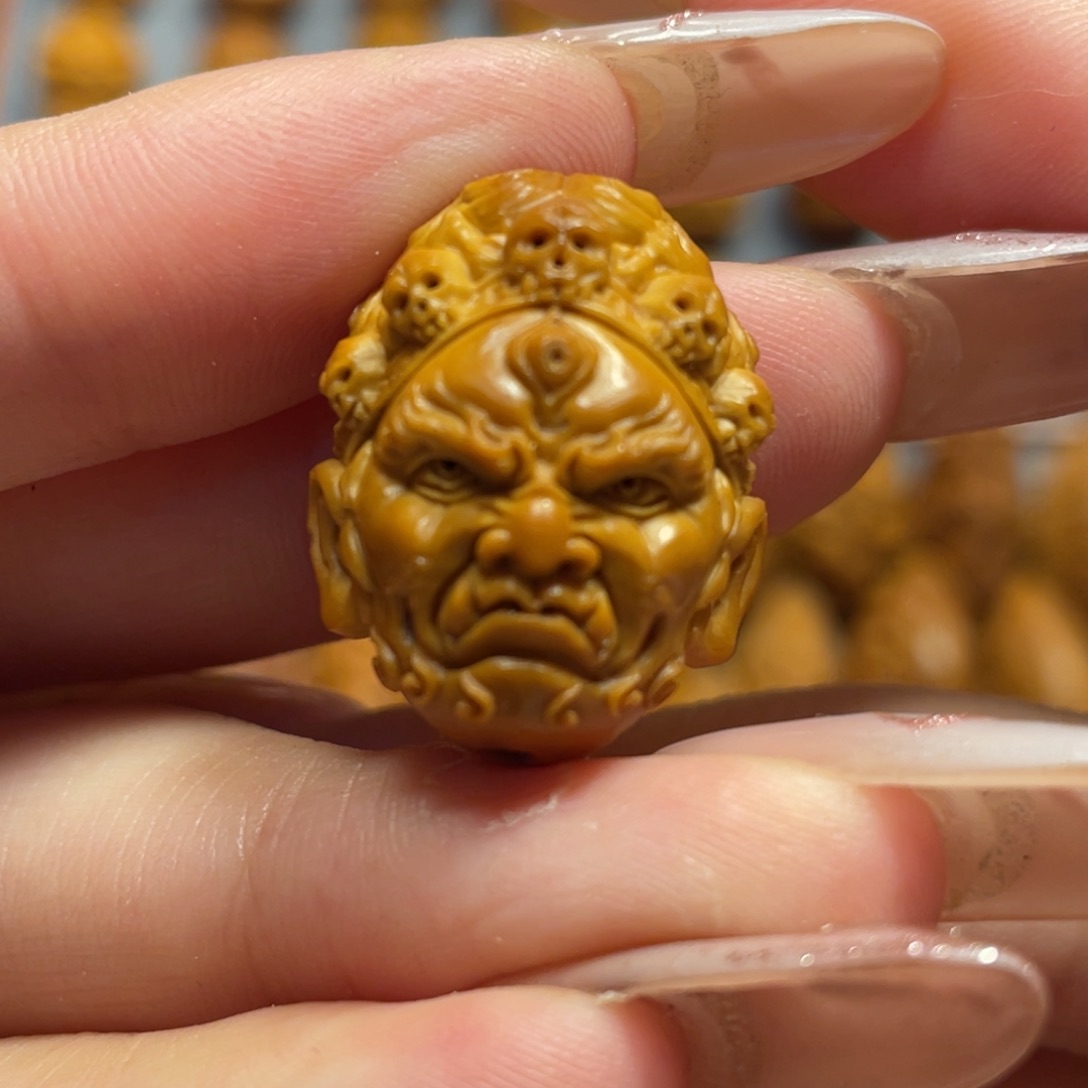 橄榄核吊坠安***V大黑天三通。111。瑶