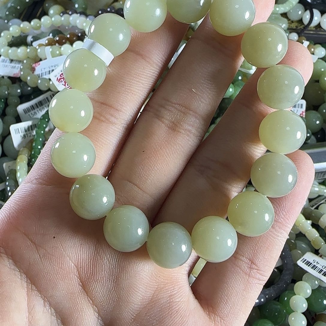 和田玉手链未镶嵌132