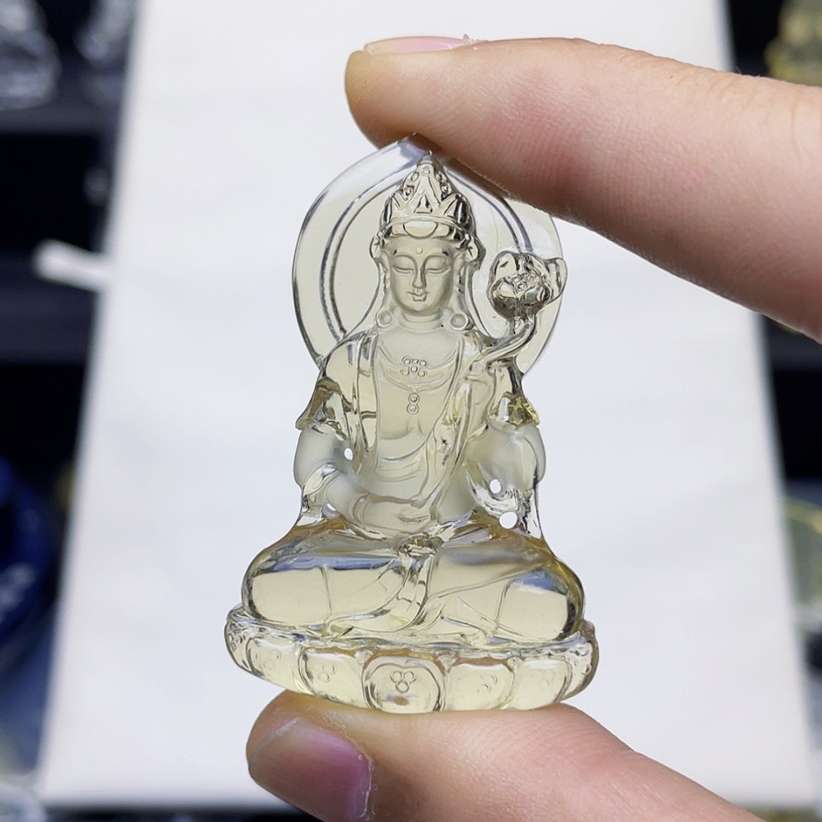 【闪购商品】水晶颈饰未镶嵌稳***福黄水晶大师精雕大势至菩萨