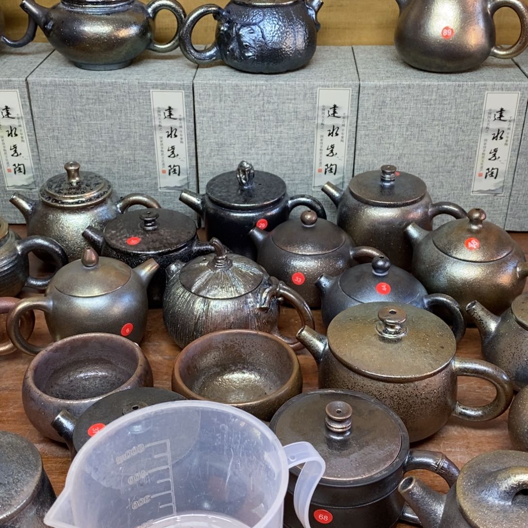 Y***翔云南建水紫陶柴烧微瑕壶