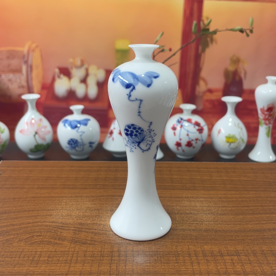 陶瓷景德镇小花瓶等着你