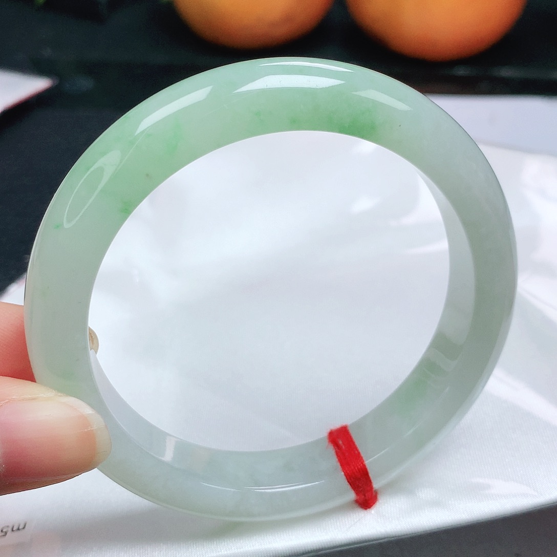 翡翠手镯未镶嵌正5859