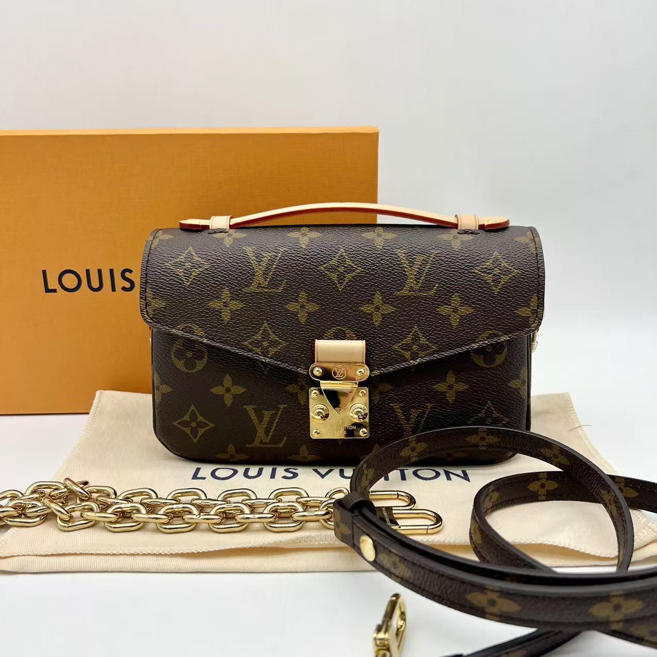 全新未使用 LouisVuitton/路易威登 老花 新款 MINI 邮差包 单肩