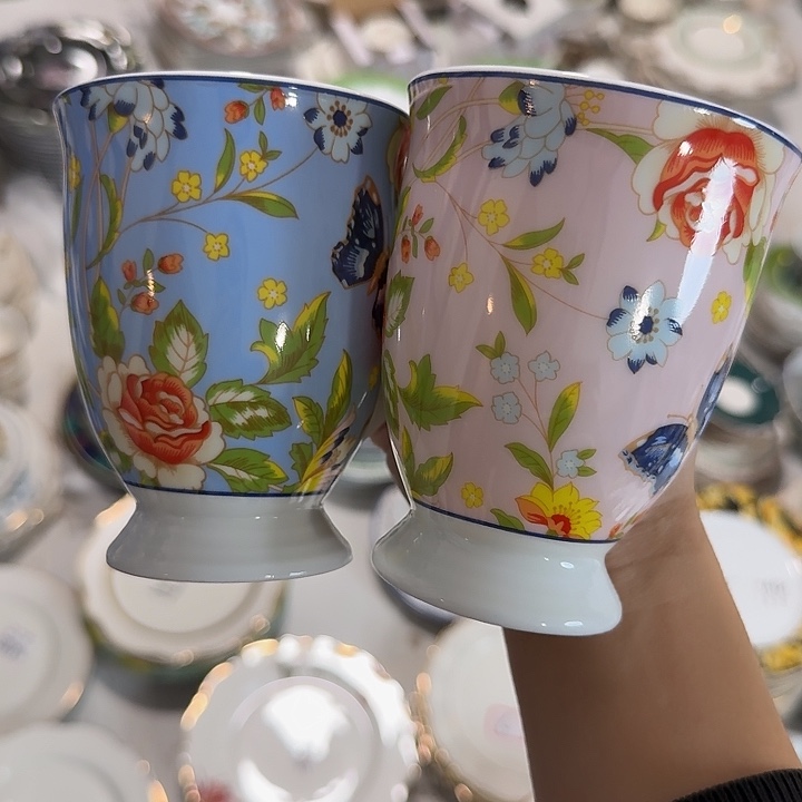 梅***林瓷两个杯子30米均价15米