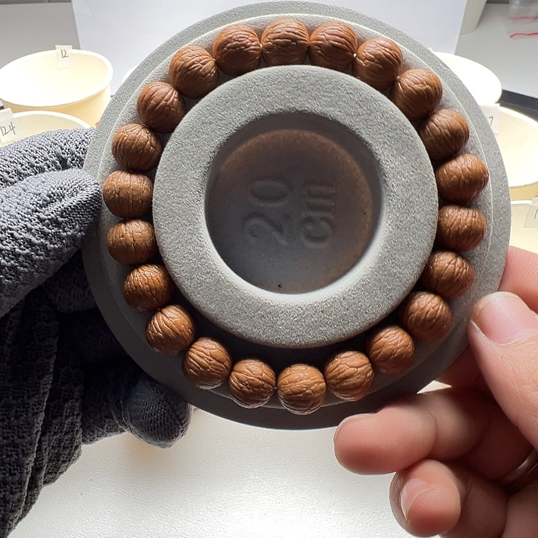 愛***L猴头核桃吊坠猴头凤羽