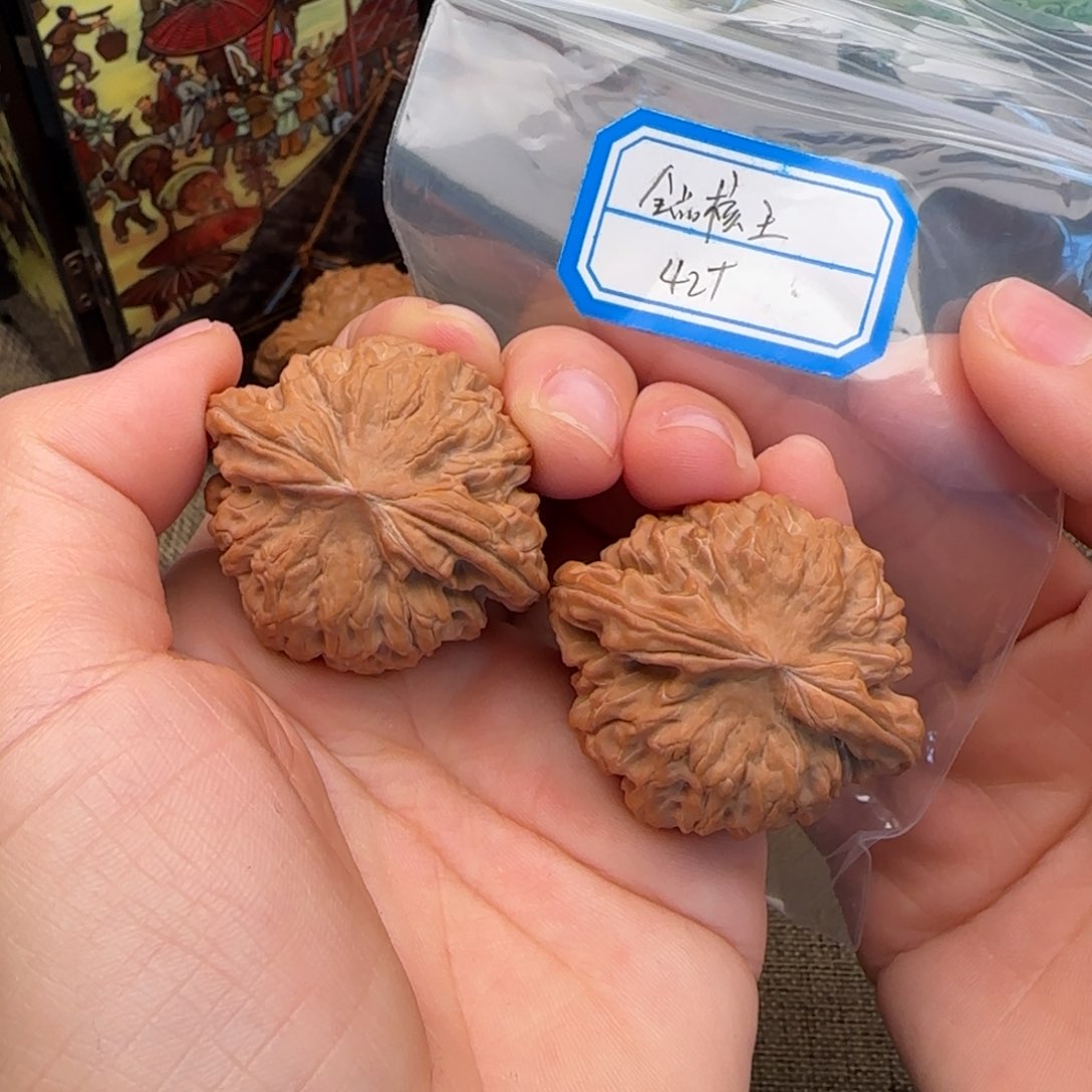 文玩核桃把件轩*核王