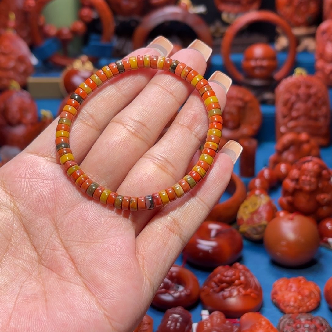 未镶嵌雕刻南红玛瑙