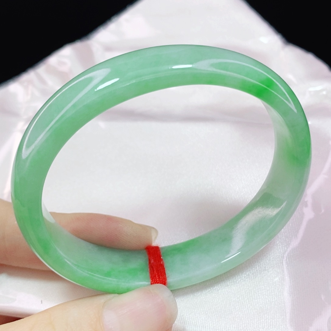 未镶嵌手镯翡翠57贵妃