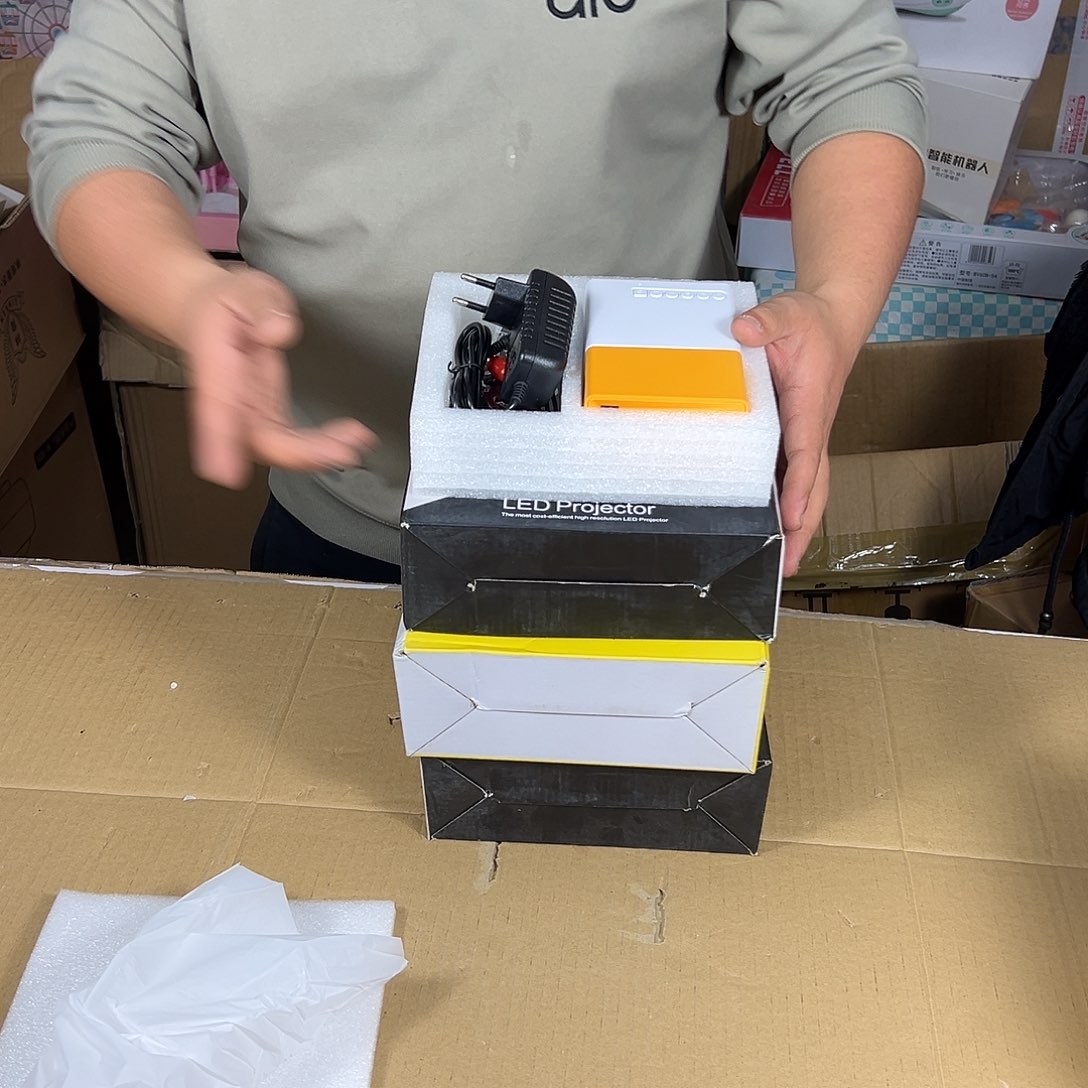 迷你投影仪便携款