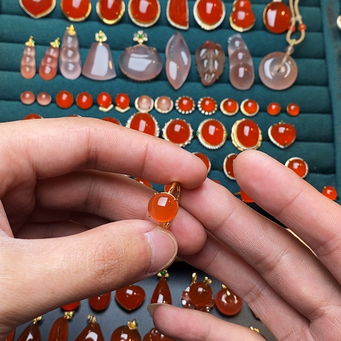 南红玛瑙银S925镶嵌戒指100以下不配证书