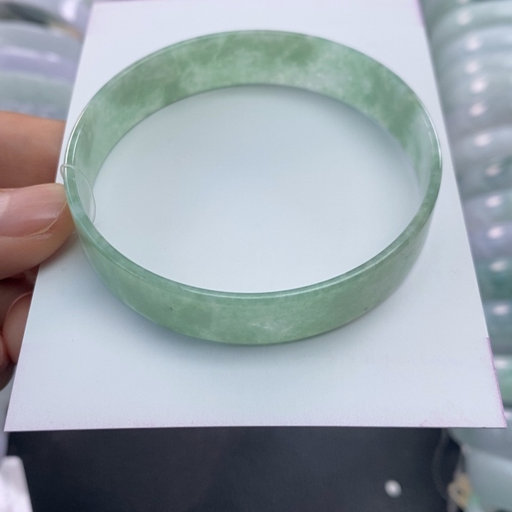 未镶嵌手镯翡翠公主方