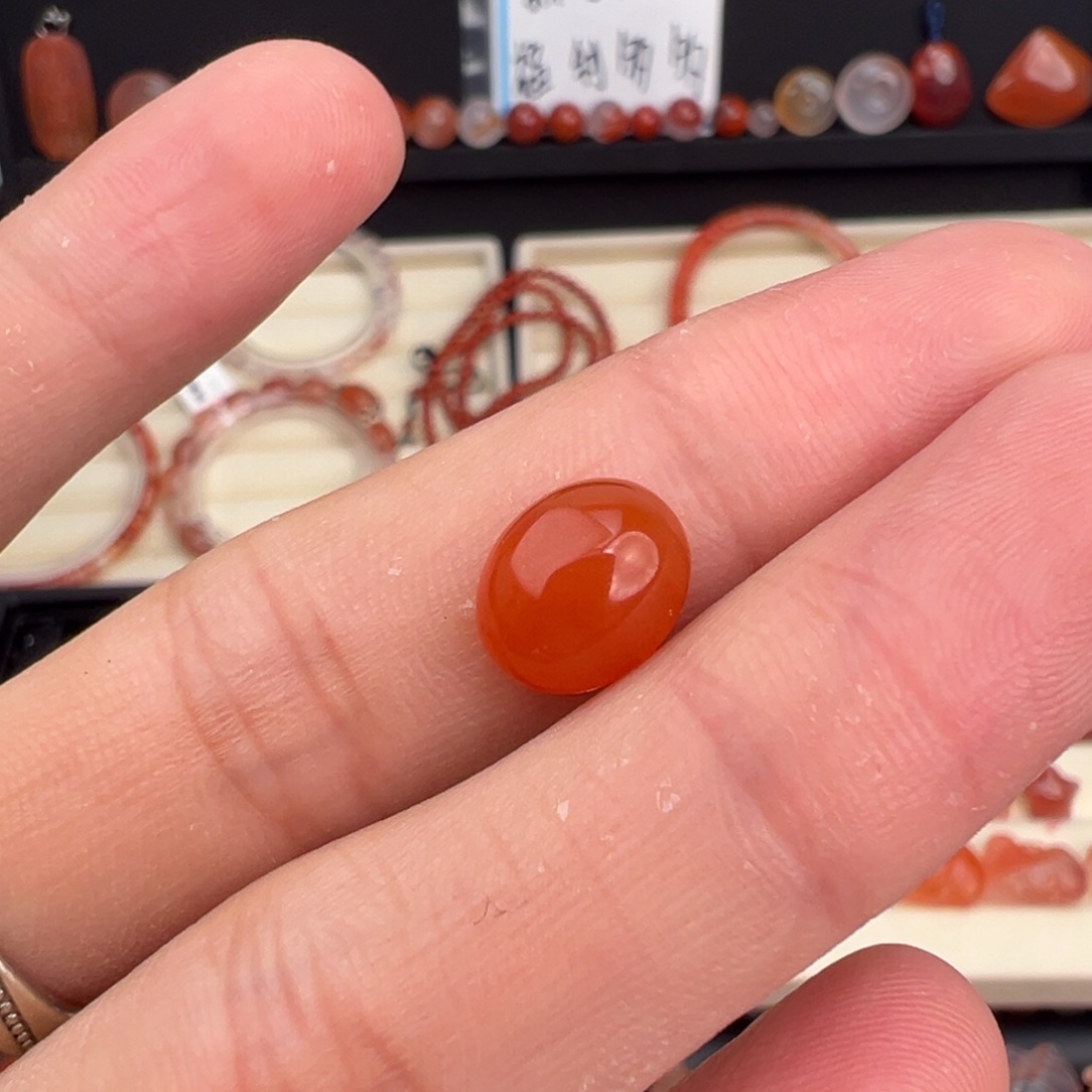 南红玛瑙未镶嵌川料蛋面