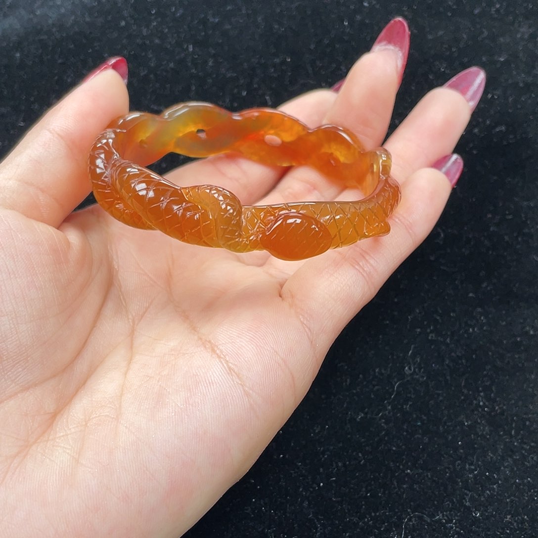 玛瑙/玉髓手镯未镶嵌