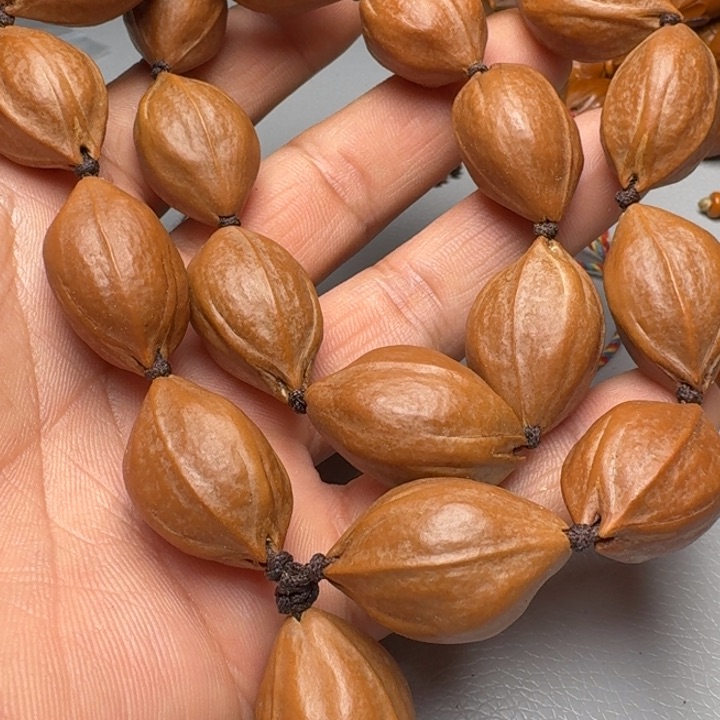 橄榄核手串小**生橄榄核666