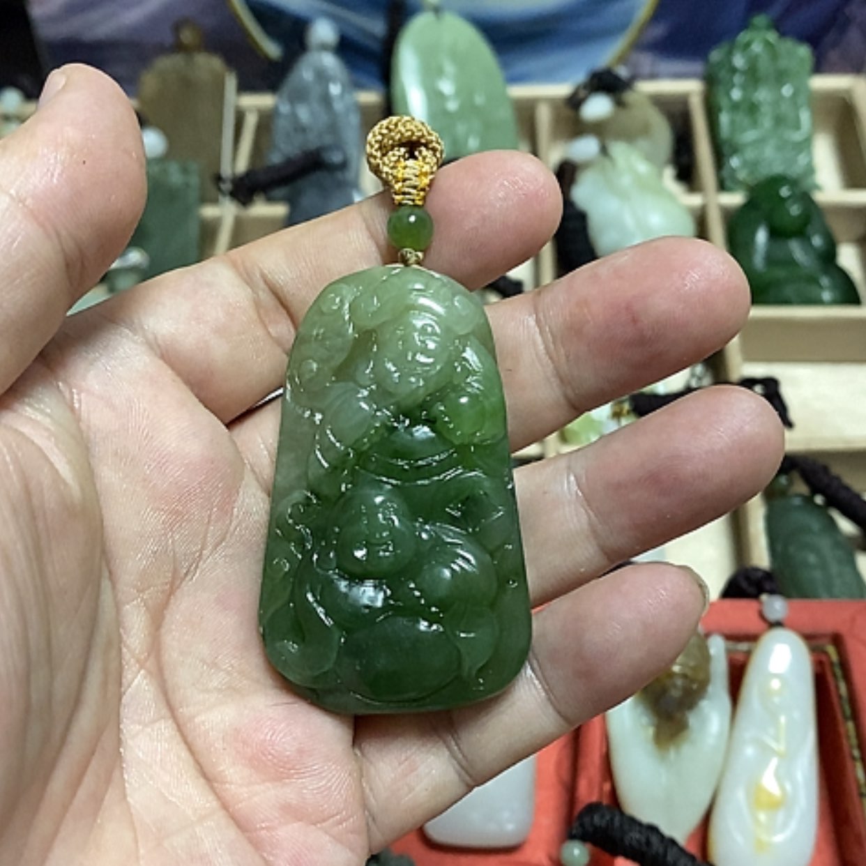 【闪购商品】和田玉颈饰未镶嵌赤*?